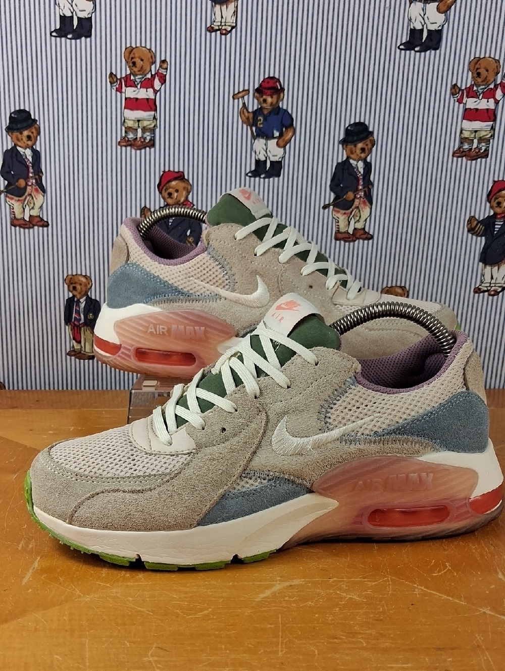 Nike Air Max Excee Orewood Brown Amethyst Wave Casual Athletic suede sneakers